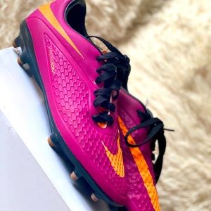 Womens Nike Soccer Cleats